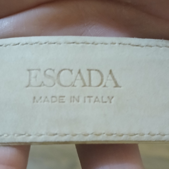 Vintage Escada Gold Buckle Exotic Belt. Made in Italy - Picture 14 of 16